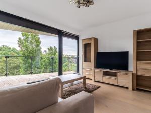 Pronájem bytu 3+kk, Praha - Libeň, Menclova, 93 m2