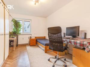 Prodej bytu 3+kk, Králův Dvůr, Pod Hájem, 66 m2