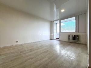 Prodej bytu 2+kk, Praha - Prosek, Vysočanská, 45 m2