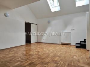 Pronájem bytu 3+kk, České Budějovice - České Budějovice 3, Skuherského, 105 m2