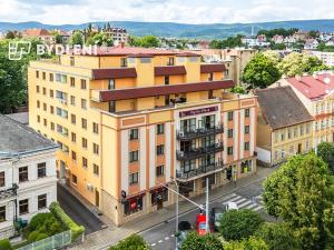 Pronájem restaurace, Teplice, U Nových lázní, 541 m2