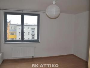 Pronájem atypického bytu, Brno, Ptašínského, 91 m2