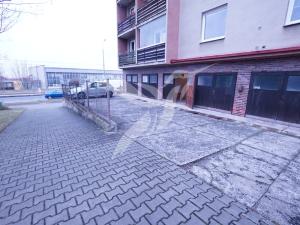 Pronájem garáže, Plzeň, Dlouhá, 14 m2