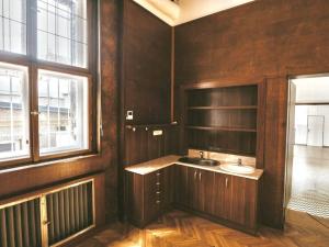 Pronájem obchodního prostoru, Sušice, náměstí Svobody, 188 m2
