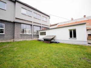 Pronájem obchodního prostoru, Sušice, náměstí Svobody, 188 m2