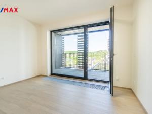 Pronájem bytu 2+kk, Praha - Modřany, Mezi vodami, 89 m2