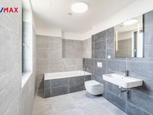 Pronájem bytu 2+kk, Praha - Modřany, Mezi vodami, 89 m2
