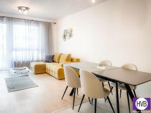 Pronájem bytu 3+kk, Praha, Fafkových, 71 m2