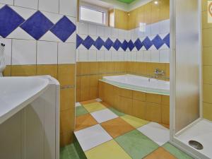 Prodej rodinného domu, Bezděkov, 180 m2