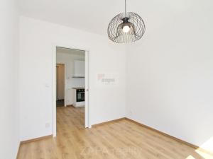 Pronájem bytu 2+kk, Praha - Bohnice, Pekařova, 38 m2