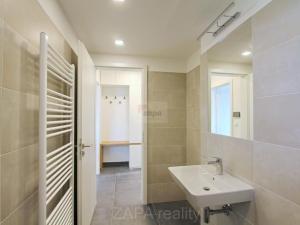 Pronájem bytu 2+kk, Praha - Bohnice, Pekařova, 38 m2