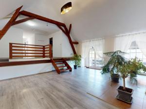 Prodej rodinného domu, Knovíz, 170 m2
