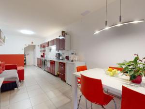 Prodej rodinného domu, Knovíz, 170 m2