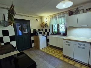 Prodej chalupy, Klatovy - Kydliny, 92 m2