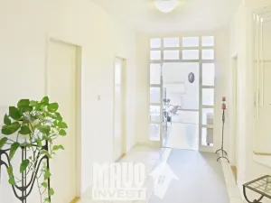 Pronájem bytu 4+kk, Praha - Vysočany, Sokolovská, 123 m2