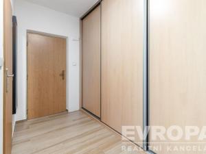 Prodej bytu 2+1, Praha - Malešice, Skřivanská, 54 m2