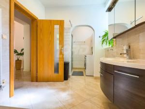Prodej rodinného domu, Slatina nad Úpou, 270 m2