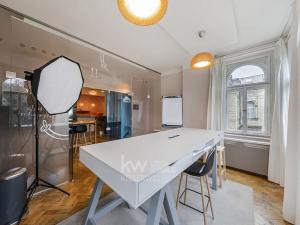 Pronájem kanceláře, Praha - Bubeneč, Jaselská, 250 m2
