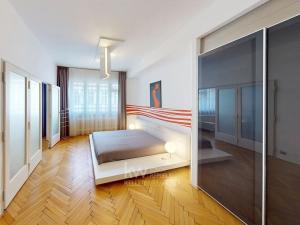 Pronájem bytu 3+1, Praha - Nové Město, Krakovská, 120 m2