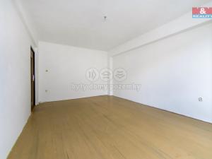 Prodej bytu 2+1, Sedlčany, U Háječku, 52 m2