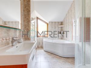 Prodej rodinného domu, Liberec - Liberec XIX-Horní Hanychov, K Bucharce, 295 m2