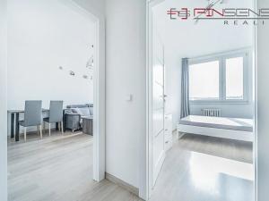 Pronájem bytu 3+kk, Kladno, Vašíčkova, 65 m2
