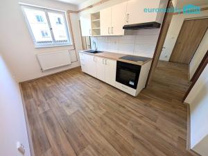 Prodej bytu 2+1, Velhartice, 62 m2