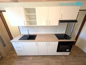 Prodej bytu 2+1, Velhartice, 62 m2