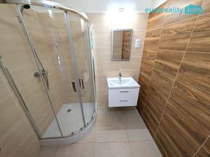 Prodej bytu 2+1, Velhartice, 62 m2