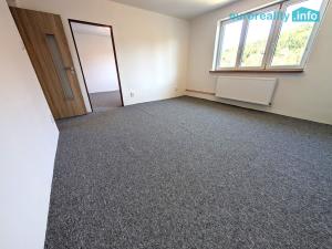 Prodej bytu 2+1, Velhartice, 62 m2