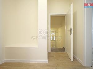 Pronájem bytu 3+kk, Karlovy Vary - Tašovice, Česká, 67 m2
