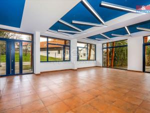 Pronájem obchodního prostoru, Okrouhlo, 1076 m2