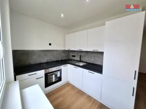 Prodej bytu 2+1, Habartov, Karla Čapka, 56 m2