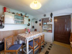 Prodej chalupy, Chudenice, 222 m2
