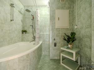 Prodej bytu 3+1, Frýdek-Místek, 17. listopadu, 77 m2