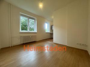 Pronájem bytu 1+kk, Karviná - Nové Město, Zakladatelská, 25 m2