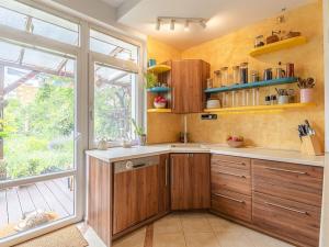 Prodej činžovního domu, Prostějov, Husovo nám., 295 m2