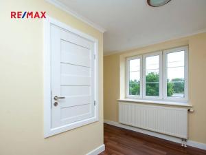 Prodej rodinného domu, Záryby, 165 m2