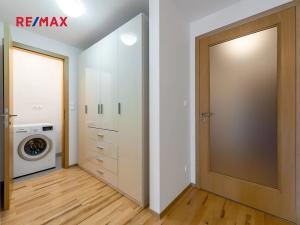 Prodej bytu 1+kk, Praha - Žižkov, Malešická, 59 m2