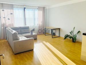 Pronájem bytu 2+kk, Praha, Na Slatince, 72 m2