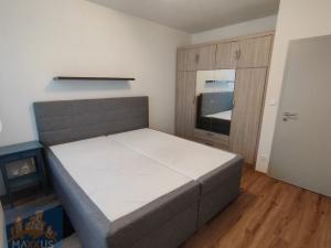 Pronájem bytu 2+kk, Praha - Sobín, Želetická, 54 m2