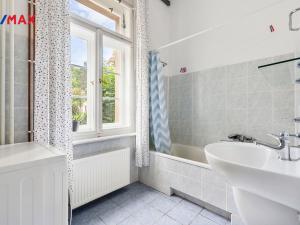 Prodej bytu 6+kk a větší, Karlovy Vary, Křižíkova, 151 m2