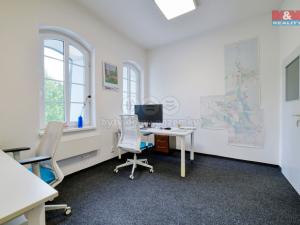 Pronájem kanceláře, Mariánské Lázně - Úšovice, U Mlékárny, 77 m2
