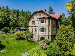 Prodej vily, Kunčice pod Ondřejníkem, 480 m2
