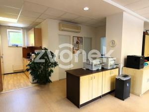 Pronájem kanceláře, Zlín, 101 m2