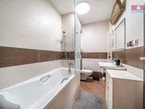 Prodej bytu 3+kk, Praha, Jana Přibíka, 82 m2