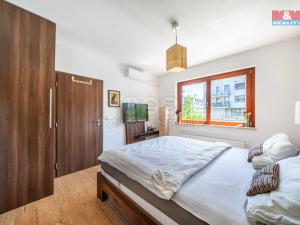 Prodej bytu 3+kk, Praha, Jana Přibíka, 82 m2