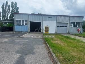 Pronájem skladu, Holubice, 320 m2