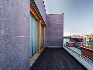 Pronájem rodinného domu, Praha, U kolonie, 250 m2