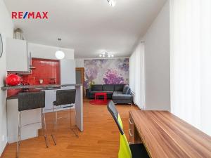 Pronájem bytu 2+kk, Praha - Zličín, Sazovická, 48 m2